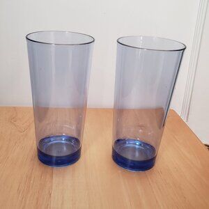 NWT Tupperware blue sheer tumblers 18 0z
